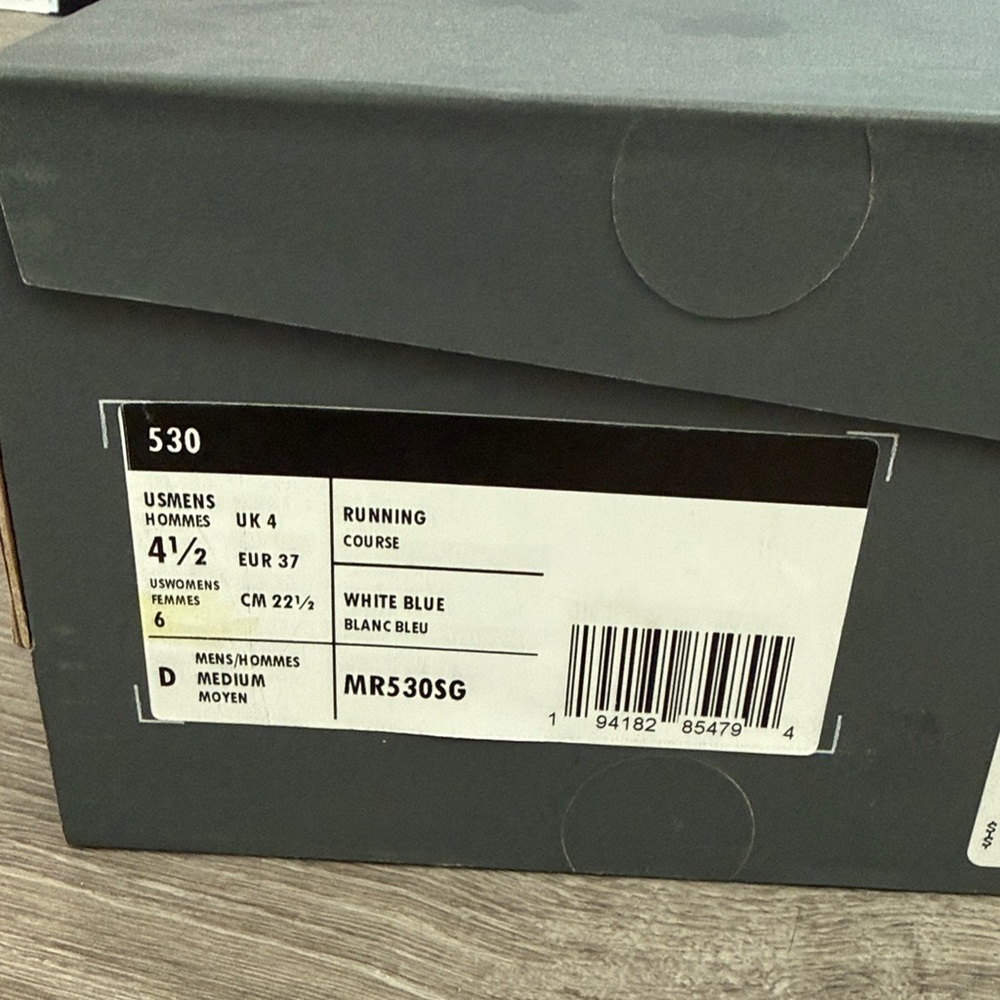 New Balance 530 Shoes - White and Gray - Picture 11 of 11